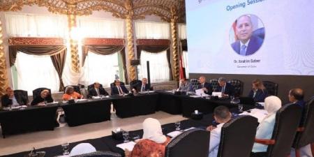 محافظ القاهرة يشهد فعاليات عرض وثيقة عمل مشروع اليونسكو «المنتدى التراثى الجامعي» - هرم مصر