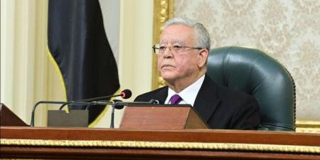 رئيس مجلس النواب يوجه تساؤلات لوزيري الإسكان والتنمية المحلية حول بدائل المستأجرين - هرم مصر