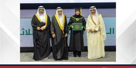 تحت رعاية سمو ولي العهد رئيس مجلس الوزراء..جامعة الخليج العربي تحتفل بتخريج الفوج الثامن والثلاثين من طلبتها - هرم مصر