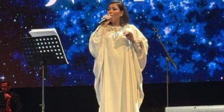 بعد الهجوم عليها.. تامر حسين مدافعا عن شيرين: صوتها مُرهق - هرم مصر