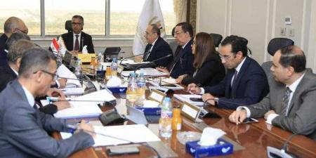 وزير التموين يتابع انتظام منظومة الطحن وتطوير شركات المطاحن لدعم الأمن الغذائي - هرم مصر