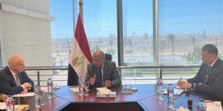 وزير الكهرباء يجتمع بالنائب الأول لمدير عام المؤسسة الحكومية الروسية للطاقة الذرية ”روسآتوم ” رئيس شركة ”آتوم ستروى إكسبورت” - هرم مصر