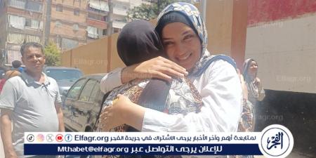 فرحة عارمة.. سهولة امتحان مادة الجغرافيا بالثانوية العامة للشعبة الأدبية في الإسكندرية - هرم مصر