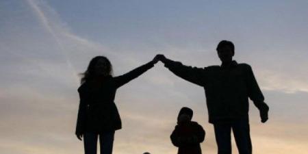 استشارية أسرية: الأسرة تنهار حال رفع العبء عن الرجل وإلقائه على المرأة - هرم مصر
