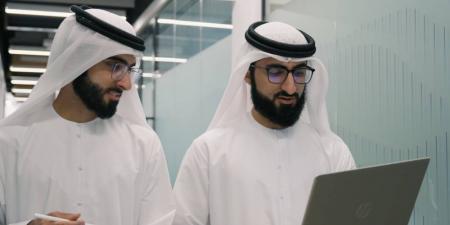 توأمان إماراتيان يطوران نظام قيادة سيارات «ذكياً» - هرم مصر