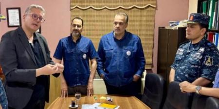 وزير البترول يتابع آخر مستجدات عمليات البحث عن المفقودين بحادث البارج البحري - هرم مصر