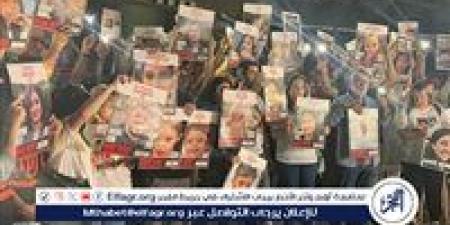 عائلات الأسرى الإسرائيليين تطالب بصفقة شاملة: "أعيدوا المخطوفين وأنهوا الحرب" - هرم مصر