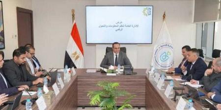رئيس هيئة الرعاية الصحية يتابع مستجدات التحول الرقمي بمنشآت الهيئة في محافظات المرحلة الأولى - هرم مصر