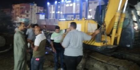 انفجار مفاجئ في خط مياه الشرب بأبوحماد والجهات المعنية تتدخل بسرعة للإصلاح - هرم مصر
