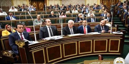 وزير الشئون النيابية يحضر جلسة مجلس النواب بشأن مشروع قانون تعديل بعض أحكام قانون تنظيم شئون أعضاء المهن الطبية - هرم مصر