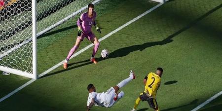 ملخص المباراة المثيرة وأهداف ريال مدريد وبوروسيا دورتموند فيديو #ريال_مدريد   #بوروسيا_دورتموند   #كأس_العالم_للأندية   #مونديال_الأندية   #مبابي   #باريس_سان_جيرمان   #تشيلسي   #فلوميننسي   #الهلال   #بايرن_ميونيخ   #أهداف_ريال_مدريد   #ملخص_المباراة - هرم مصر