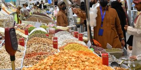 ركن البهارات والقهوة السعودية يستقطب زوار أبها للتسوق26 - هرم مصر