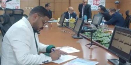 لجنة تلقى طلبات مرشحى مجلس الشيوخ تواصل عملها بأسوان ..شاهد - هرم مصر