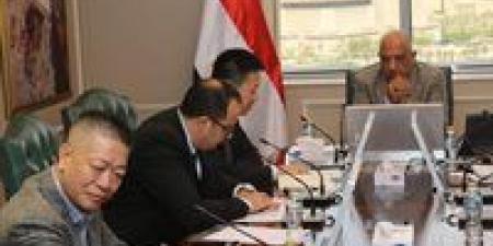 وزير الكهرباء يبحث مع شركة انكورا الصينية توطين صناعة المهمات الكهربائية - هرم مصر
