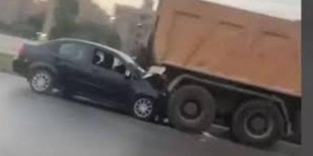 مطاردة تنتهي بحادث مروع.. ماذا حدث على طريق الواحات؟ القصة الكاملة - هرم مصر
