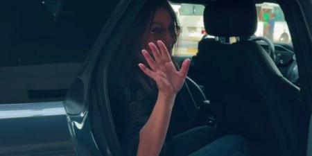 إليسا تخطف الأنظار بفستان وردي وحضور غير مسبوق بالعلمين الجديدة |صور - هرم مصر