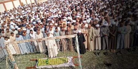 أفنى حياتة لخدمةالناس حتى الرحيل.. الشيخ تقادم الليثى أبرزر موز العمل الأهلى بأسوان والصعيد| شاهد - هرم مصر