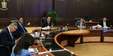 مدبولي يكلف المحافظين بالبدء في تشكيل لجان الحصر الخاصة بوحدات الإيجار القديم - هرم مصر