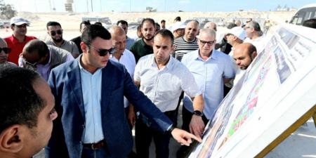 وزير الإسكان يتفقد بحيرات نيو مارينا ومارينا 8 - هرم مصر