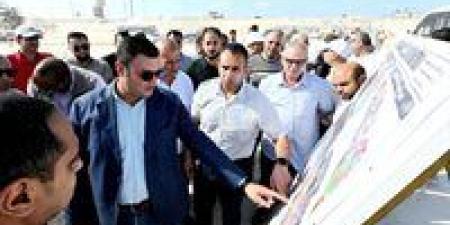 وزير الإسكان يتفقد مشروع بحيرات "نيو مارينا" و"البوغاز" والفيلات والشاليهات بمارينا ٨ - هرم مصر