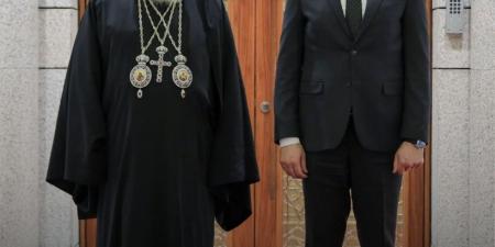 الشرع يلتقي البطريرك يازجي ويؤكد الدور الوطني للكنيسة في ترسيخ الوحدة الوطنية.. صور - هرم مصر