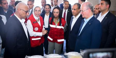 وزير الخارجية ورئيس وزراء فلسطين يزوران "المطبخ الإنساني" لصالح غزة بالشيخ زويد - هرم مصر