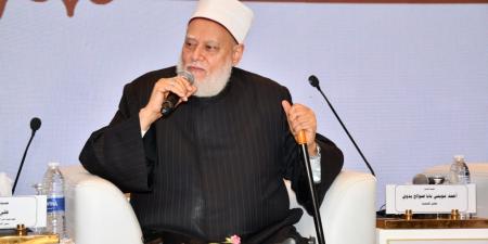 علي جمعة: من أفضل الأدب مع الله الرضا بما قسمه الله والتسليم - هرم مصر