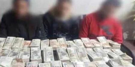 إتخاذ الإجراءات القانونيـة حيـال 3 أشخاص لقيامهم بغسـل 100 مليون جنيه متحصلة من نشاطهم الإجرامى - هرم مصر