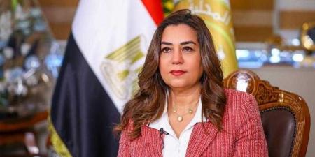 وزيرة التنمية تعلن إزالة عقار على مساحة 1000 متر بعين شمس بالقاهرة - هرم مصر