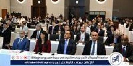 رئيس الوزراء يلتقي وزير الاقتصاد والتجارة والصناعة الياباني لتعزيز التعاون المشترك - هرم مصر