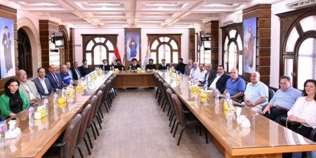 البابا تواضروس يلتقي الأمانة العامة للمستشفيات القبطية بالإسكندرية | صور - هرم مصر