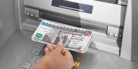 اعرف هتقبض كام بعد الزيادة.. موعد صرف مرتبات شهر أغسطس 2025 - هرم مصر