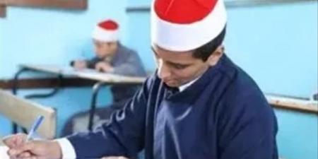 موعد إعلان تنسيق الثانوية الأزهرية مؤشرات الحد الأدنى لكليات القمة - هرم مصر