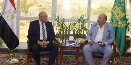 محافظ القليوبية يستعين بخبير تجميل لمتابعة مصاب حريق الشدية ببنها - هرم مصر