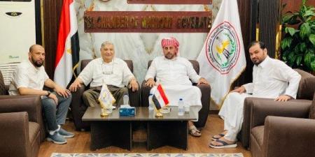 تجارية مطروح تستقبل رئيسها السابق تعزيزا لجسور التواصل مع رموزها - هرم مصر