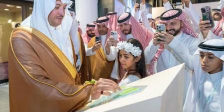 محافظ الأحساء يفتتح معرض اللومي الحساوي 2025 - هرم مصر