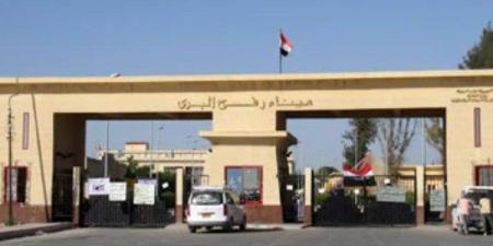 الهلال الأحمر: زيارة رئيس الحكومة الفلسطينية للعريش فرصة لرؤية حجم الشاحنات - هرم مصر