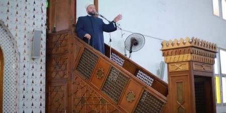 بعد عودته للقاهرة.. يسري عزام يلقي خطبة الجمعة الأولى له بمسجد نوري خطاب - هرم مصر