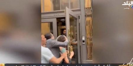أحمد موسى: اللي يقرب من أي سفارة مصرية في الخارج يتمسك ويتمسح بيه البلاط - هرم مصر