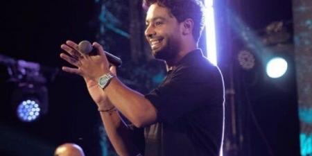 «تحيا مصر».. أحمد جمال يختتم حفله الغنائي بمهرجان القلعة الدولي فى ليلته الأخيرة - هرم مصر