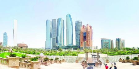 «العطلات الباردة» من أوروبا إلى الإمارات.. أبوظبي نموذجاً - هرم مصر