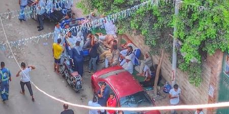 وسط الآلام والدموع.. مشاهد مؤثرة لأسر ضحايا حادث غرق «شاطئ أبو تلات» بالإسكندرية - هرم مصر