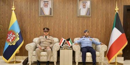 الكويت.. نائب رئيس الأركان العامة للجيش يبحث مع وفد عسكري مصري موضوعات مشتركة - هرم مصر