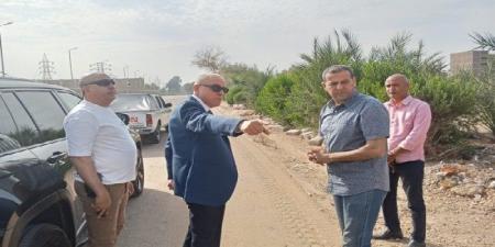 محافظ الأقصر يتفقد أعمال النظافة بالعاصمة ويُوجه بالحفاظ على المظهر الحضاري - هرم مصر