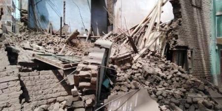 مصرع فتاة عشرينية في انهيار سقف منزل بالغربية.. والمحافظ يوجّه بإزالة العقار - هرم مصر
