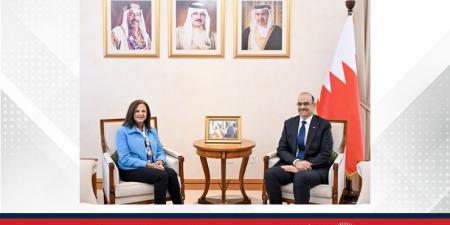 وزير الشؤون القانونية يستقبل القائم بأعمال سفارة الجمهورية اللبنانية لدى مملكة البحرين - هرم مصر