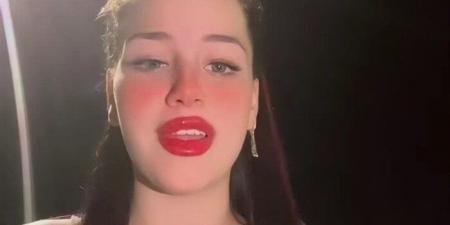 بثت محتوى خادش.. محكمة الطفل تعاقب البلوجر نور تفاحة بالحبس عامين - هرم مصر