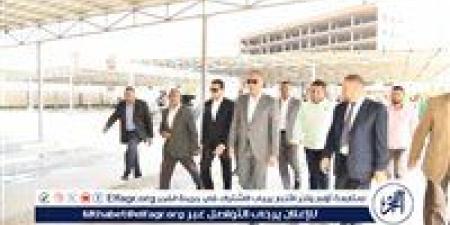 محافظ الفيوم يتفقد مجمع مواقف "الفيوم/القاهرة" الجديد - هرم مصر