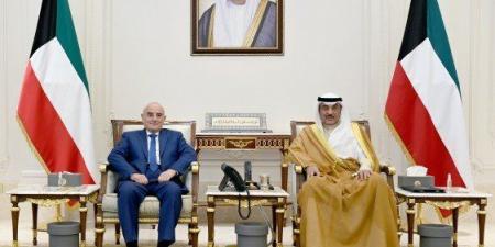 ولي العهد الكويتي يستقبل وزير الدفاع اللبناني - هرم مصر
