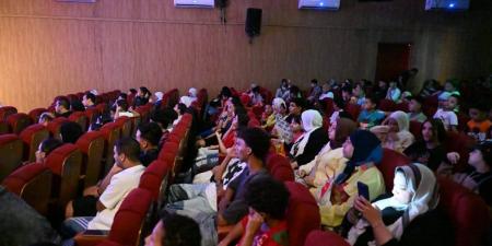 الثقافة تواصل أنشطتها بالمناطق الجديدة الآمنة وتنظم زيارة للأطفال لمهرجان مسرح الطفل - هرم مصر